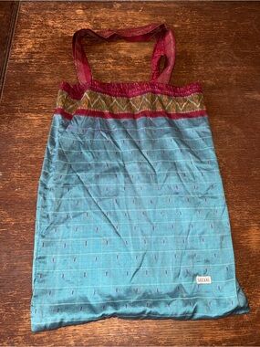 EUC Suzani silk tote bag. Purchased at Martha Stewart’s Great American Tag Sale